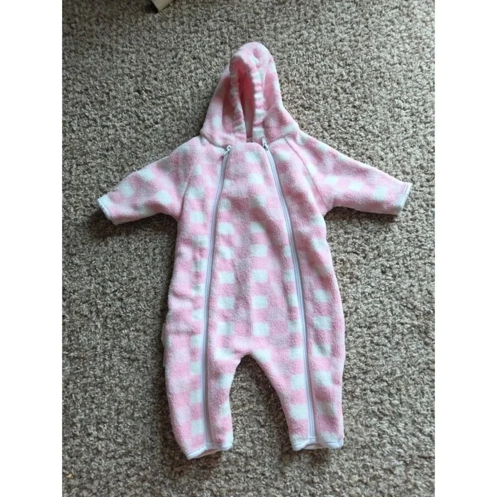 Girls checkered fleece bunting